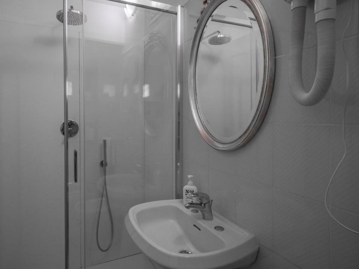 Levre De Cuppi Apartment มอนเตรอสโซ อัล มาเร ภายนอก รูปภาพ